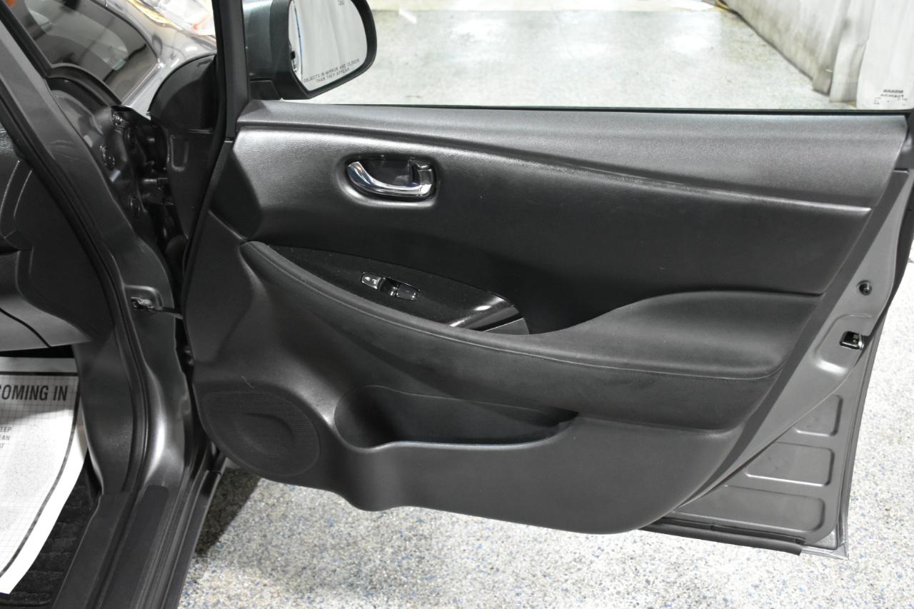 Nissan Leaf SV 2015