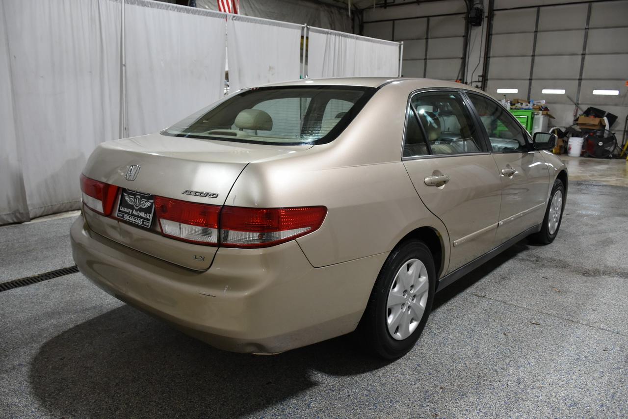 Honda Accord LX sedan AT 2004