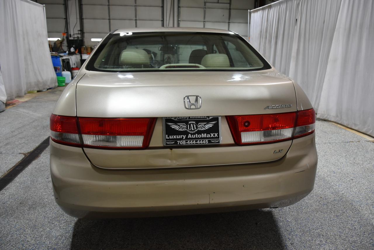 Honda Accord LX sedan AT 2004