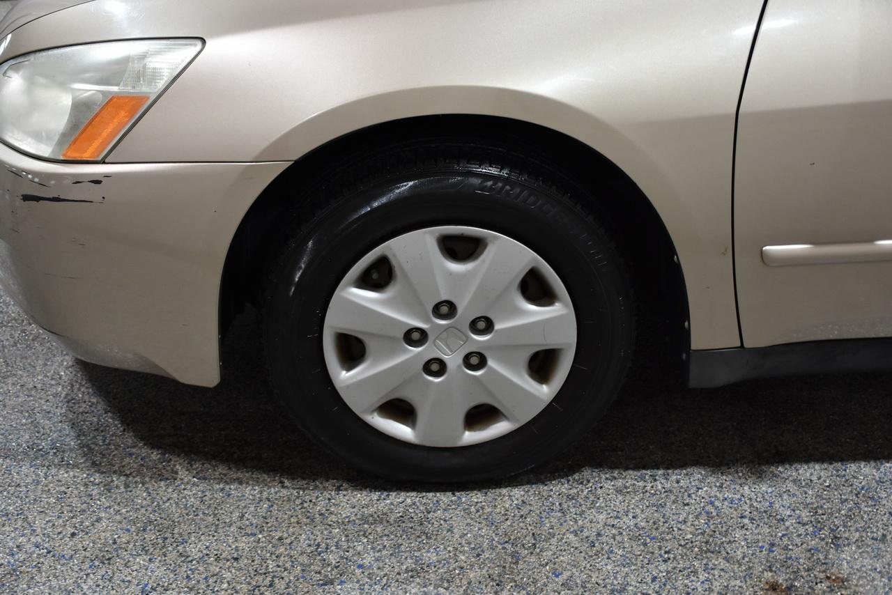 Honda Accord LX sedan AT 2004