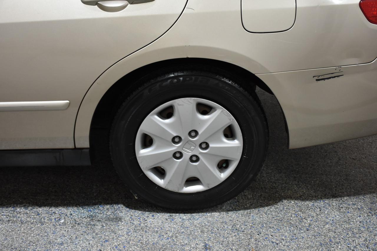 Honda Accord LX sedan AT 2004