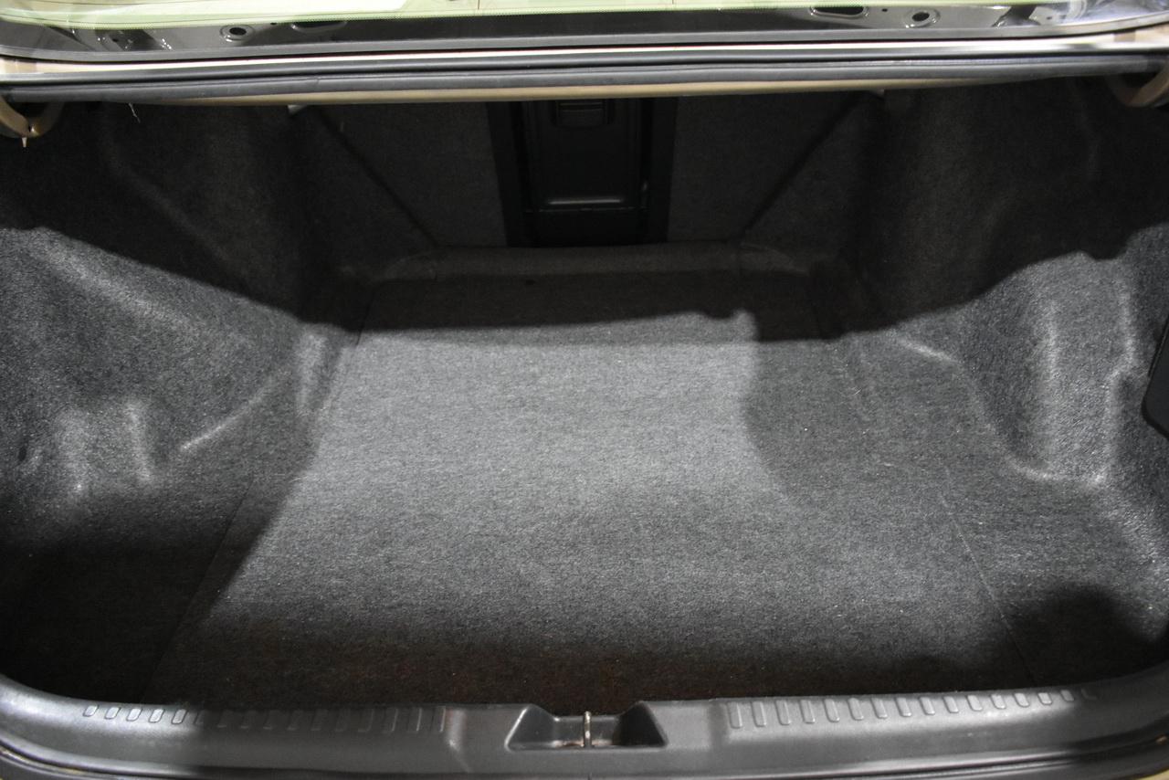 Honda Accord LX sedan AT 2004