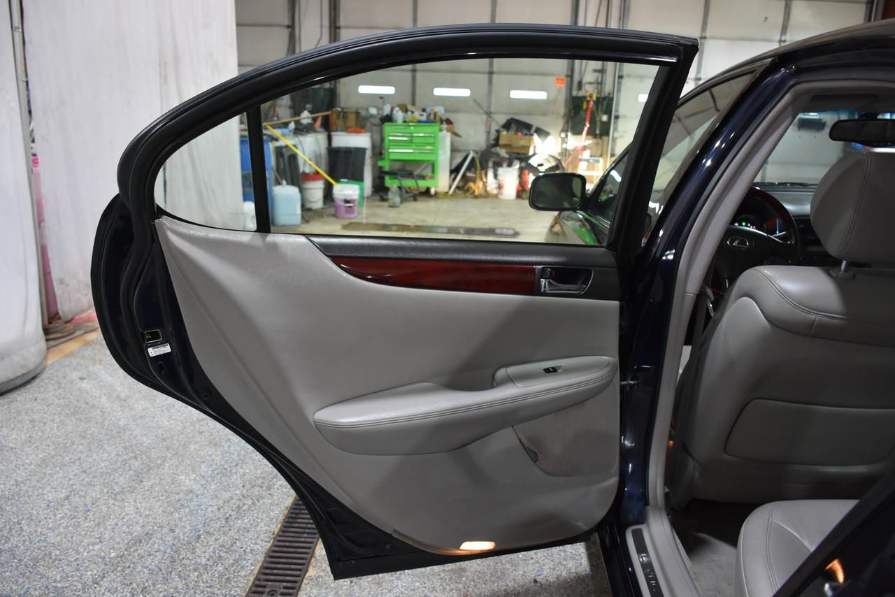 Lexus ES 330 Sedan 2004