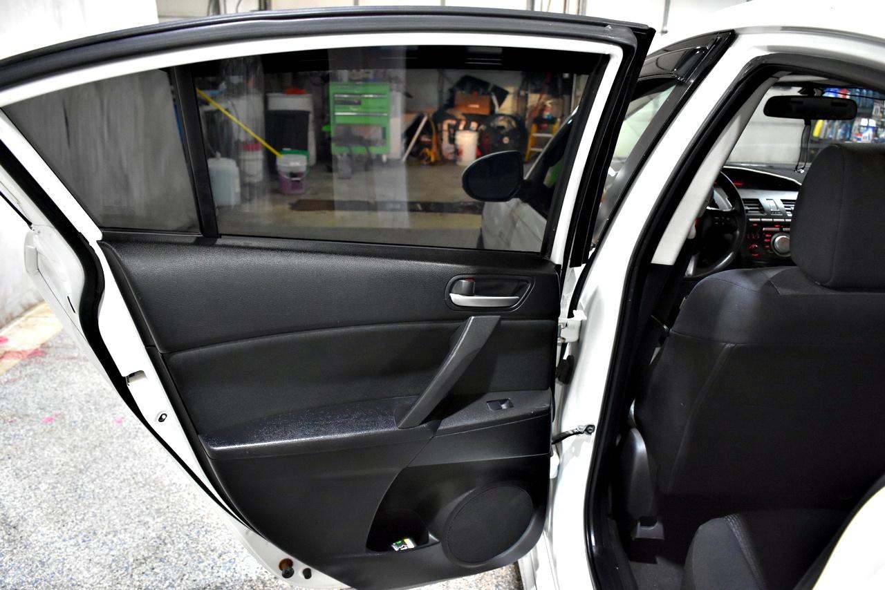 Mazda MAZDA3 i SV 4-Door 2010