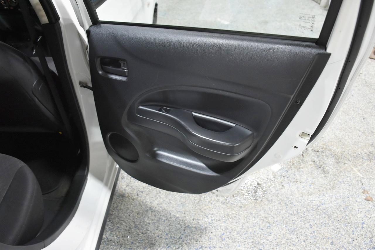 Mitsubishi Mirage ES 5M 2018