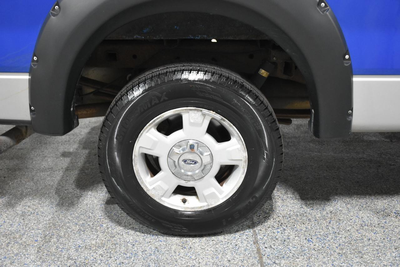 Ford F-150 XL SuperCab 6.5-ft. Bed 4WD 2009