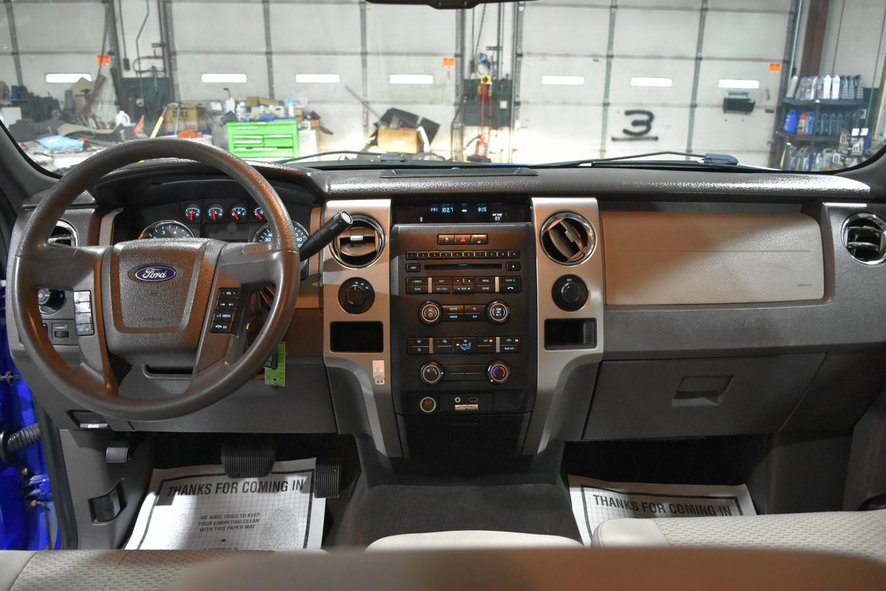 Ford F-150 XL SuperCab 6.5-ft. Bed 4WD 2009