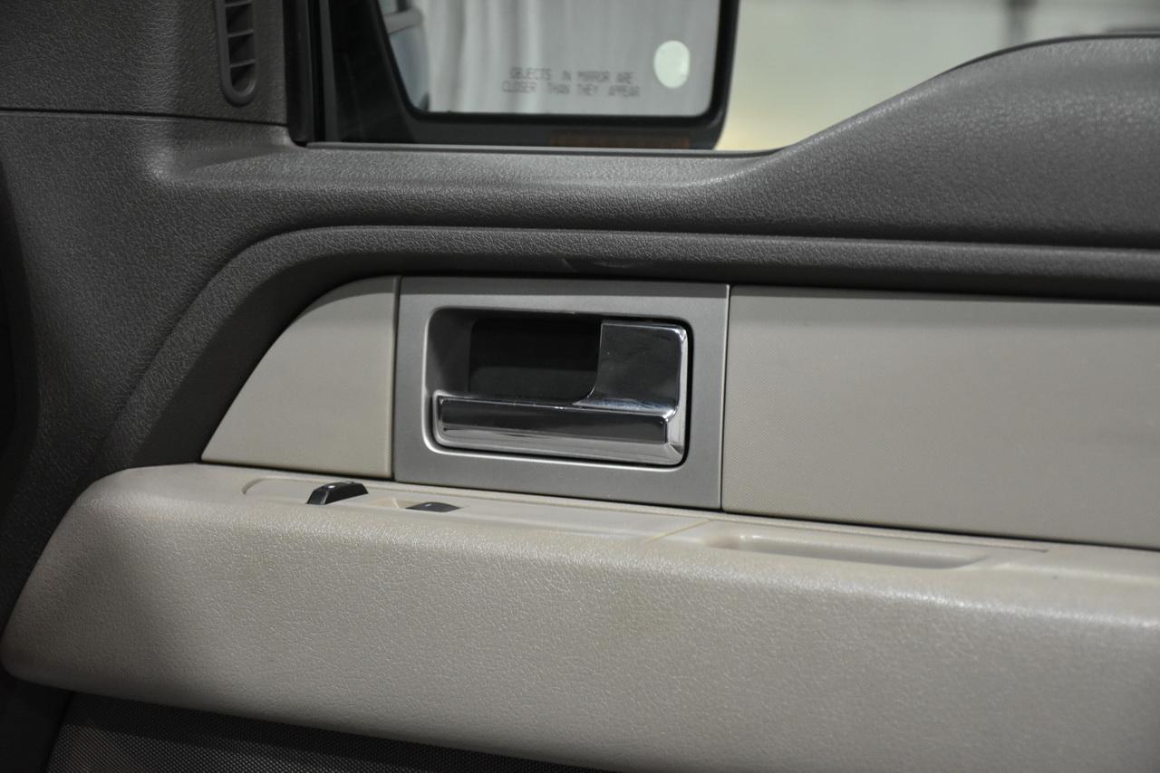 Ford F-150 XL SuperCab 6.5-ft. Bed 4WD 2009