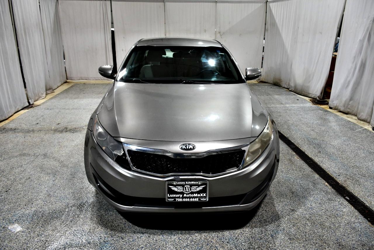 Kia Optima LX MT 2013