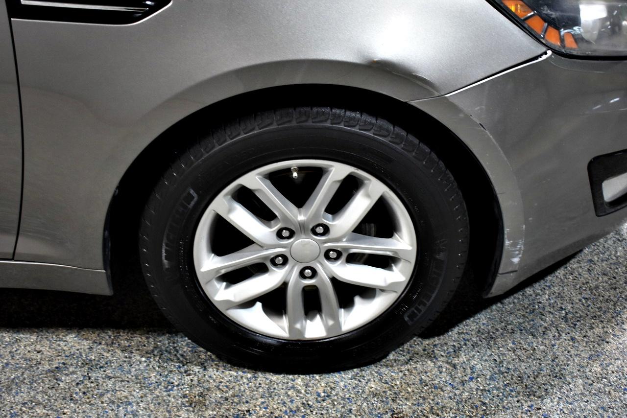 Kia Optima LX MT 2013