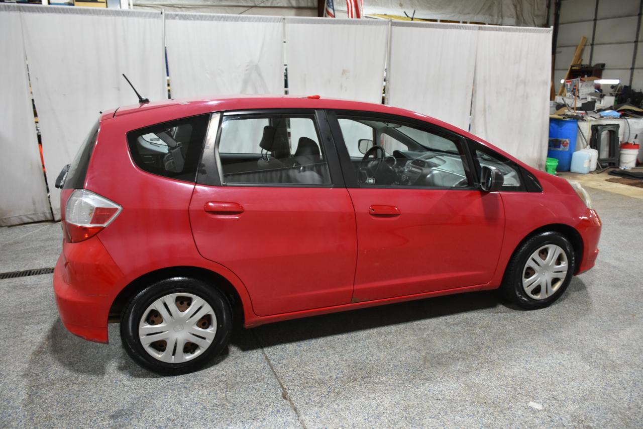Honda Fit 5-Speed AT 2009