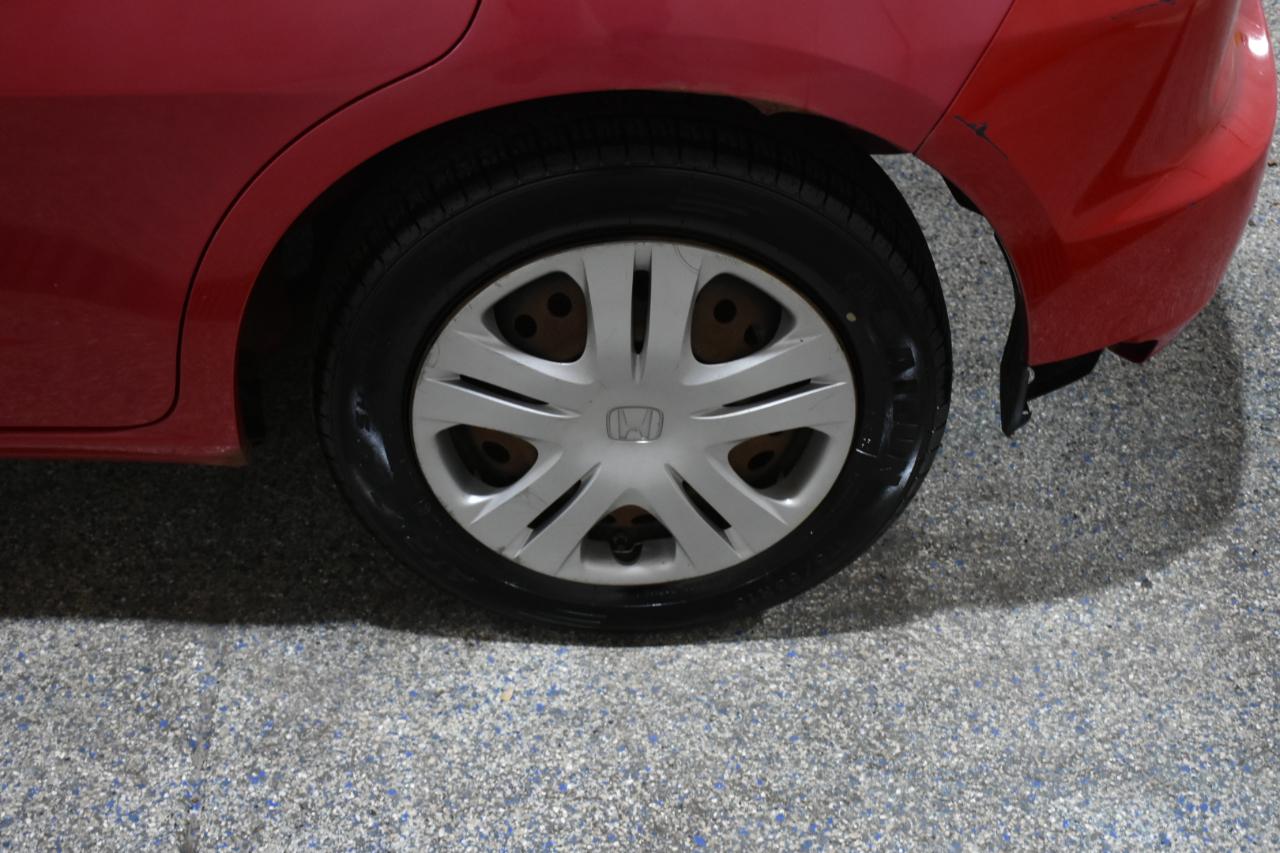 Honda Fit 5-Speed AT 2009