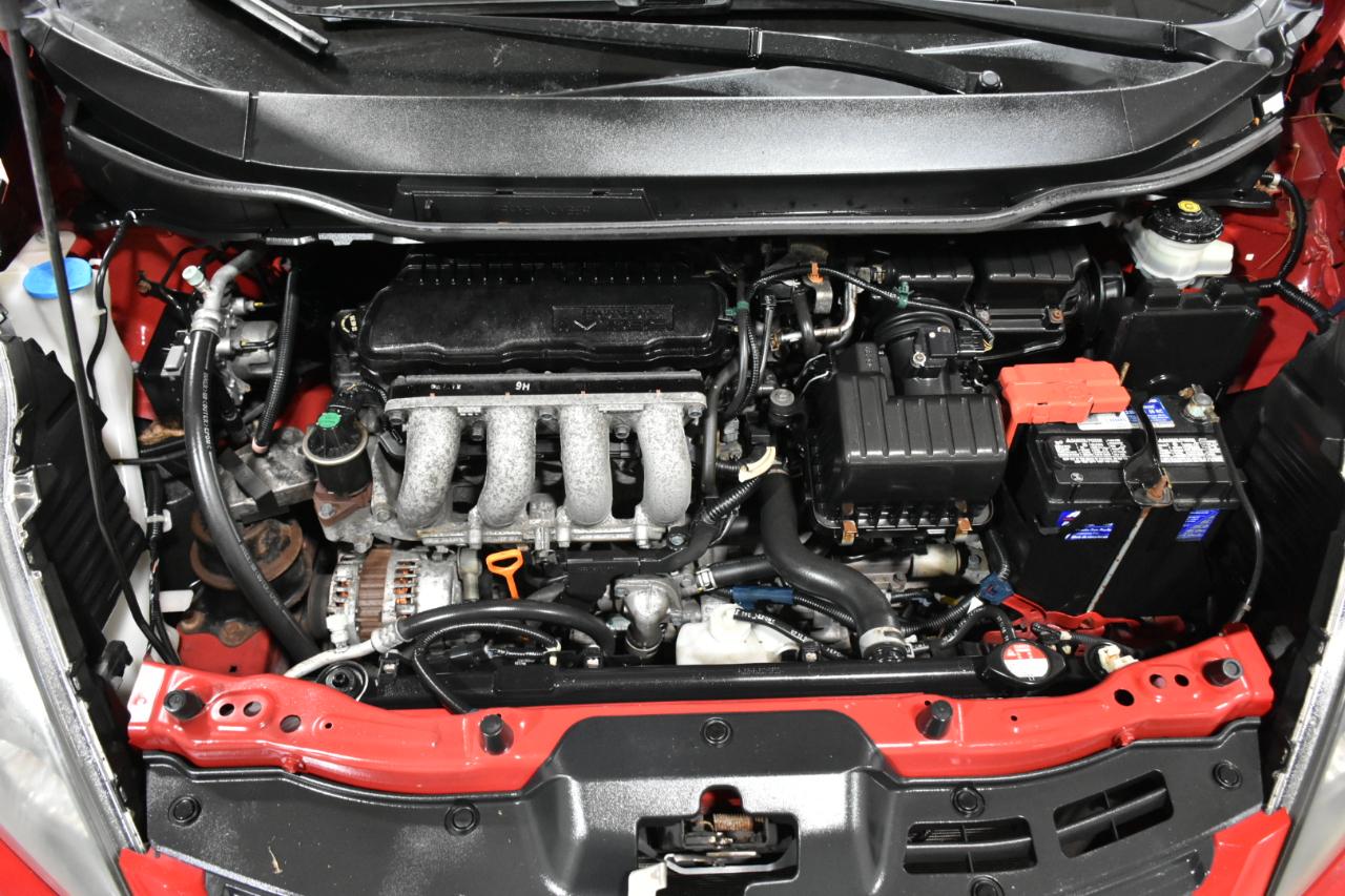 Honda Fit 5-Speed AT 2009
