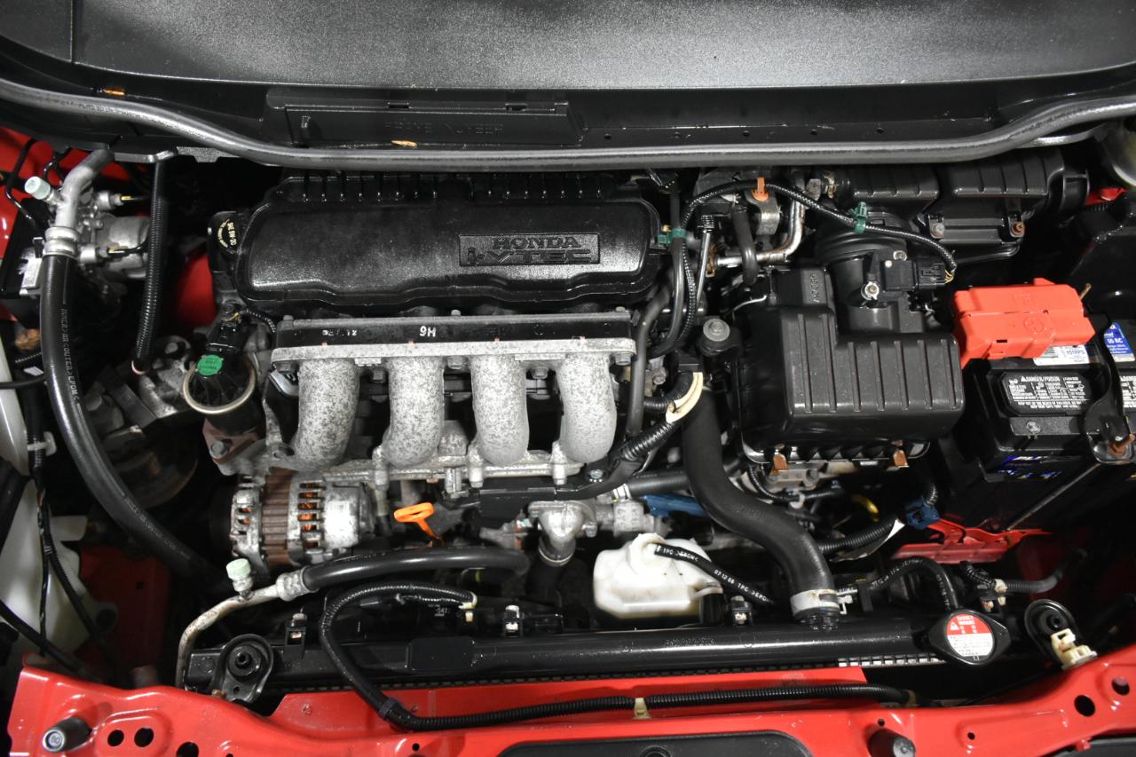 Honda Fit 5-Speed AT 2009