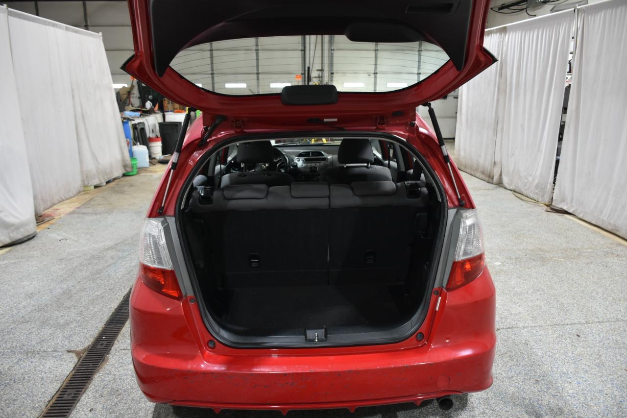 Honda Fit 5-Speed AT 2009