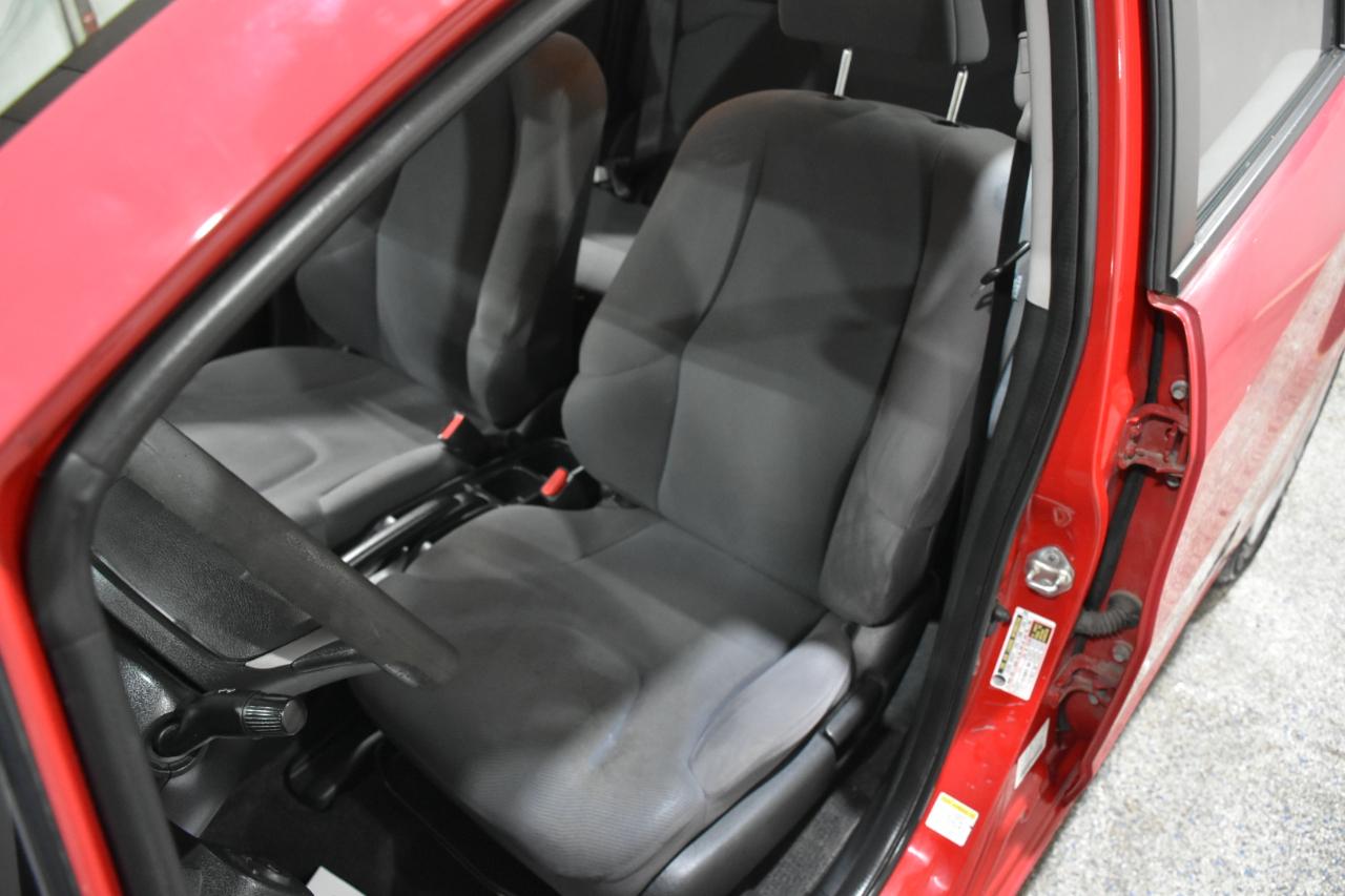 Honda Fit 5-Speed AT 2009