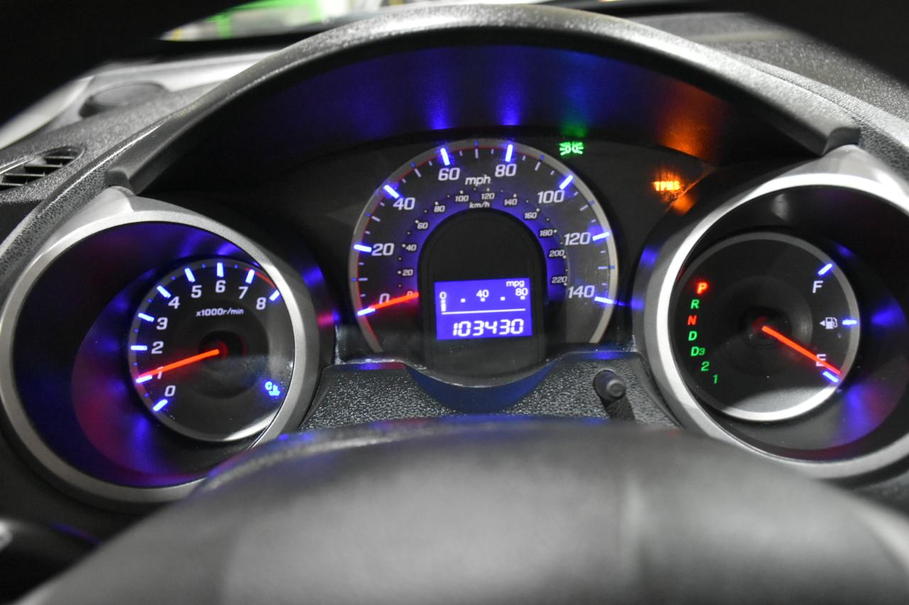 Honda Fit 5-Speed AT 2009