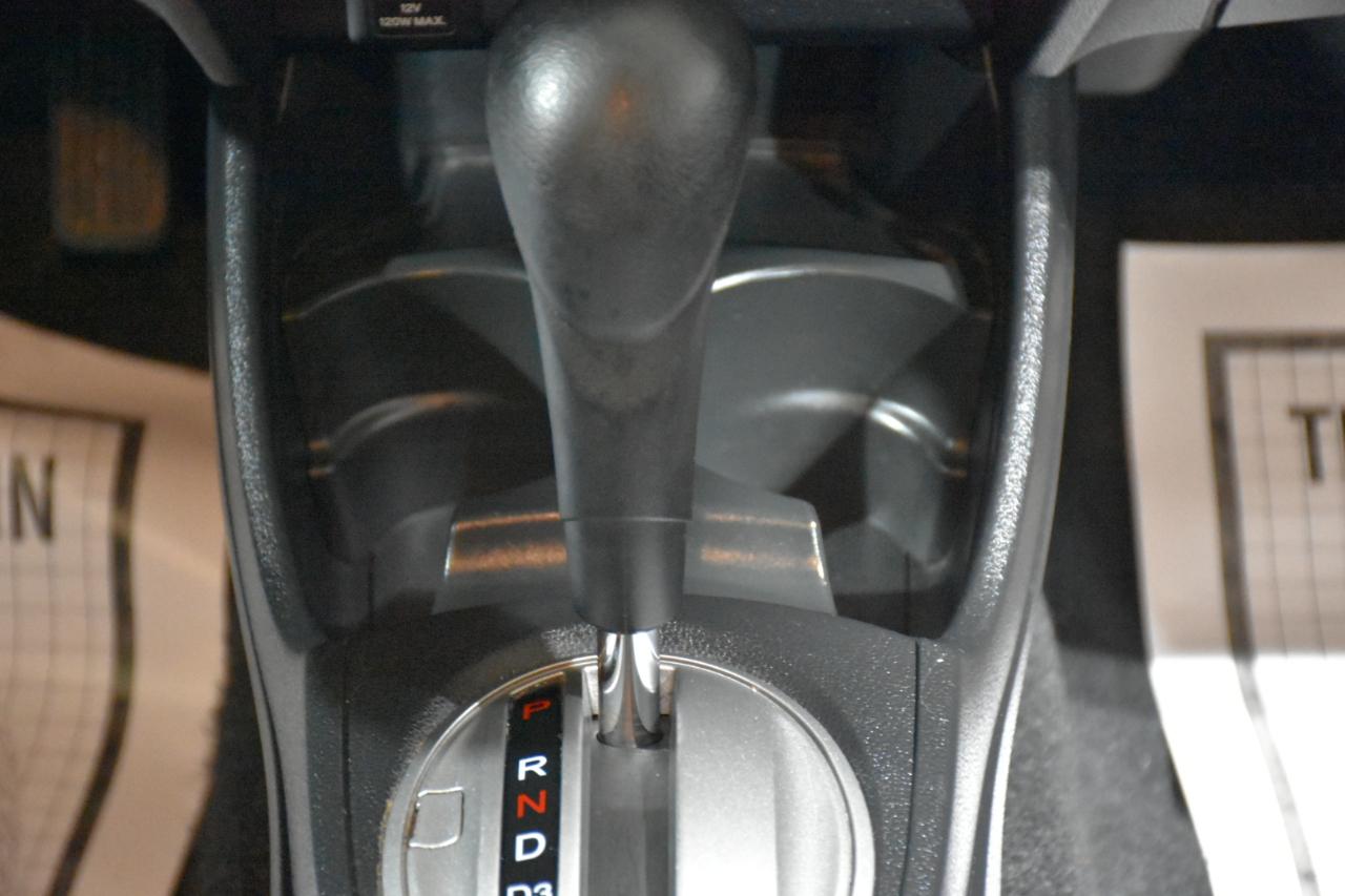 Honda Fit 5-Speed AT 2009