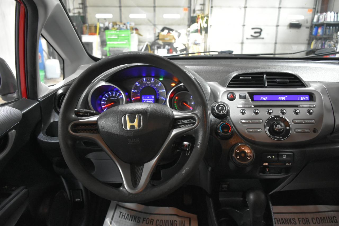 Honda Fit 5-Speed AT 2009