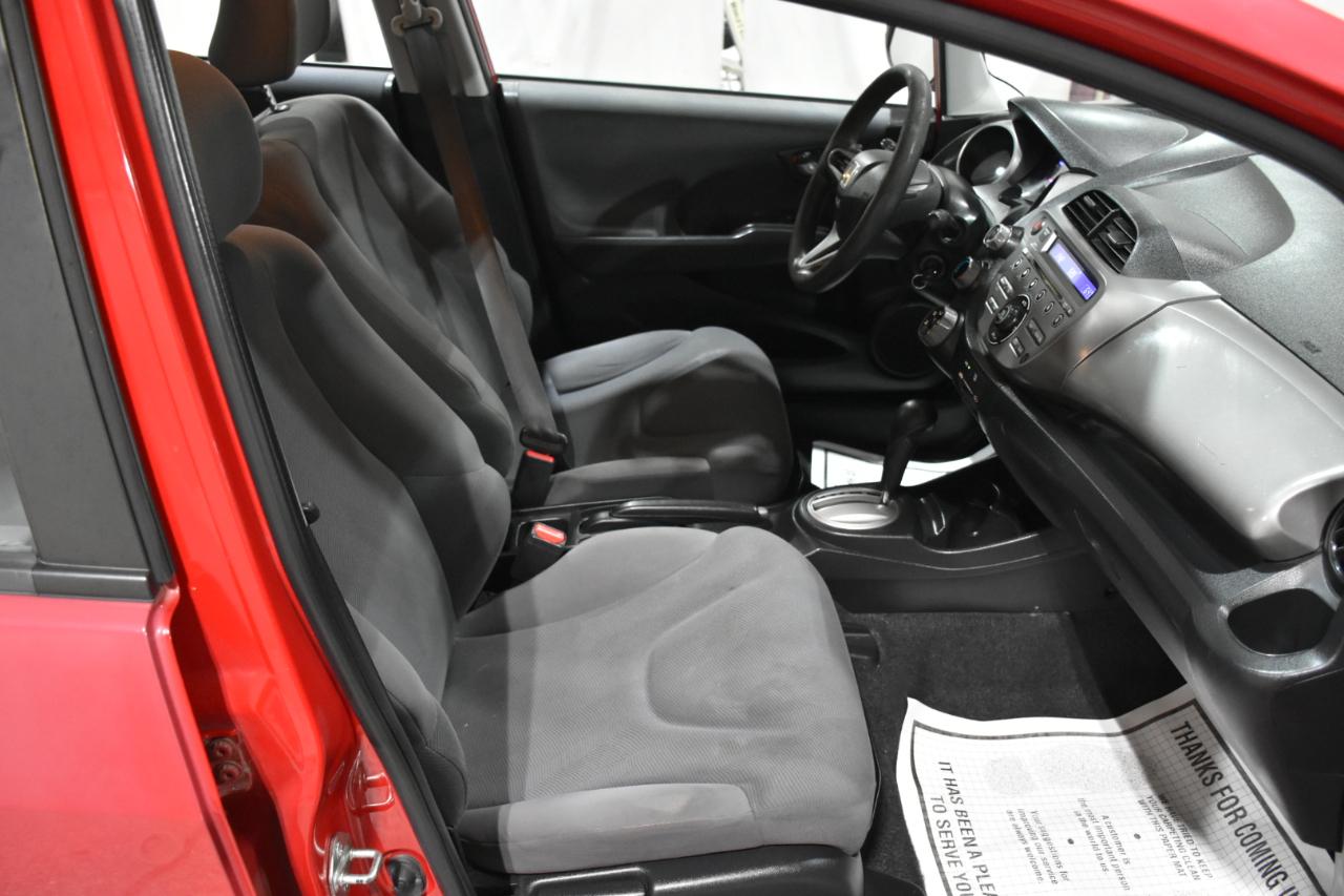 Honda Fit 5-Speed AT 2009