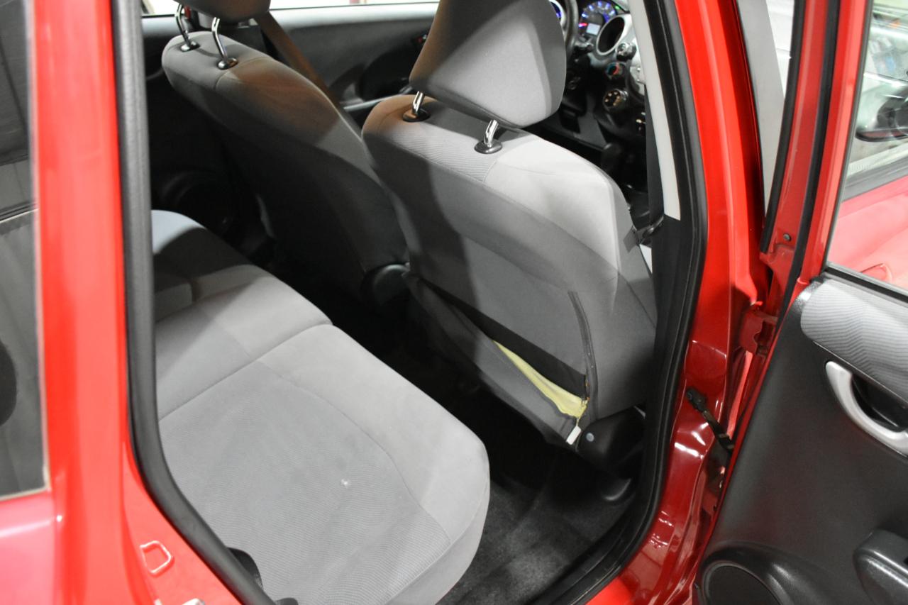 Honda Fit 5-Speed AT 2009