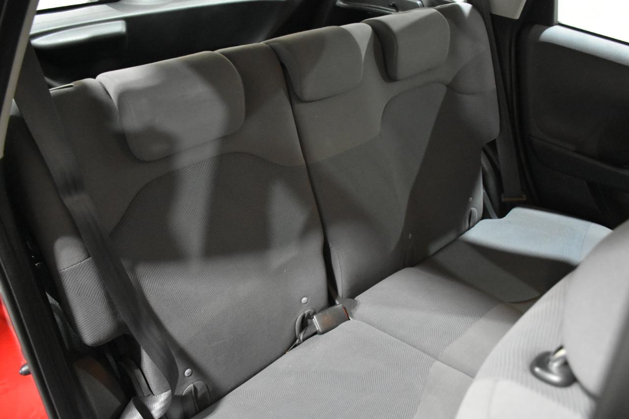 Honda Fit 5-Speed AT 2009
