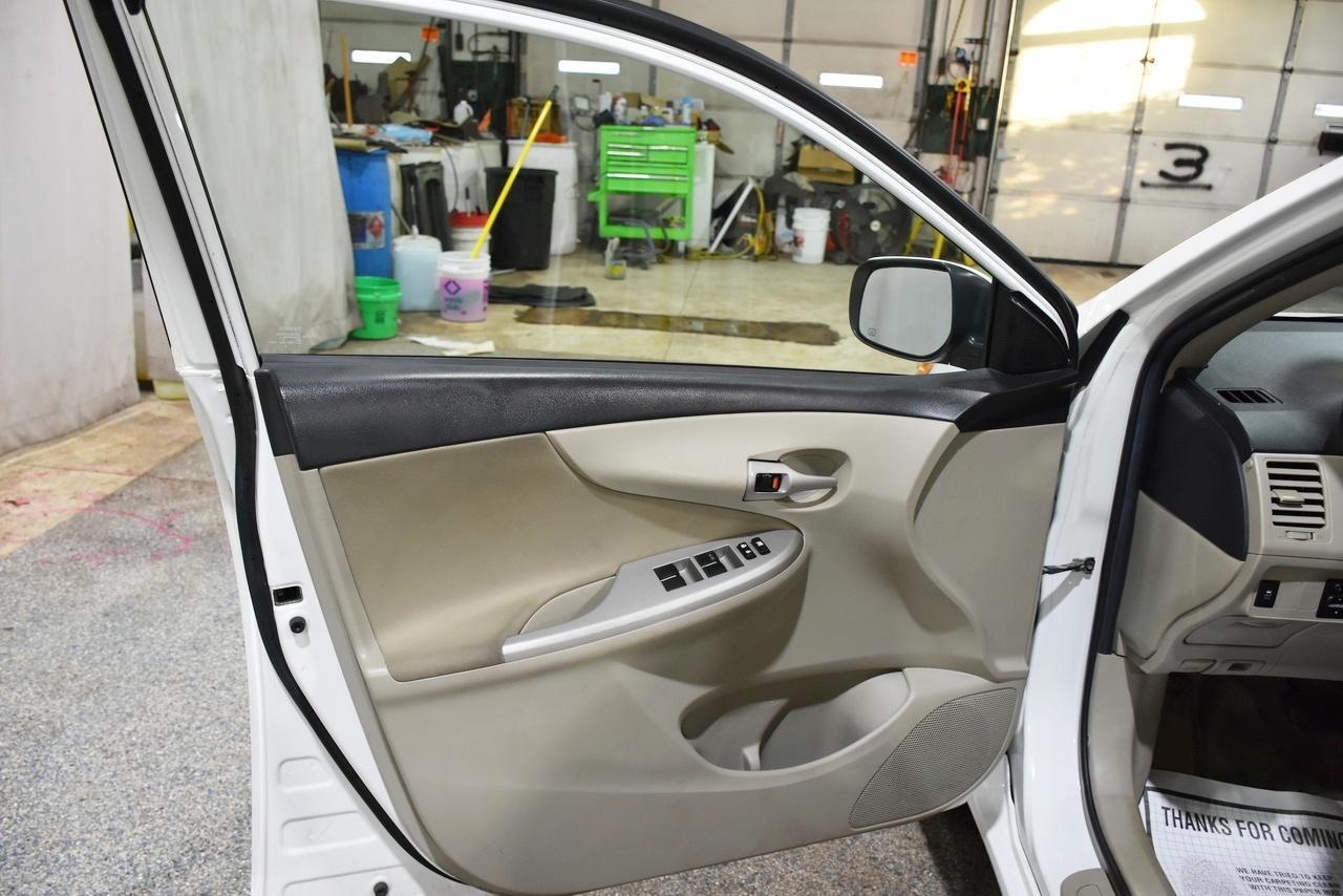 Toyota Corolla S 2012