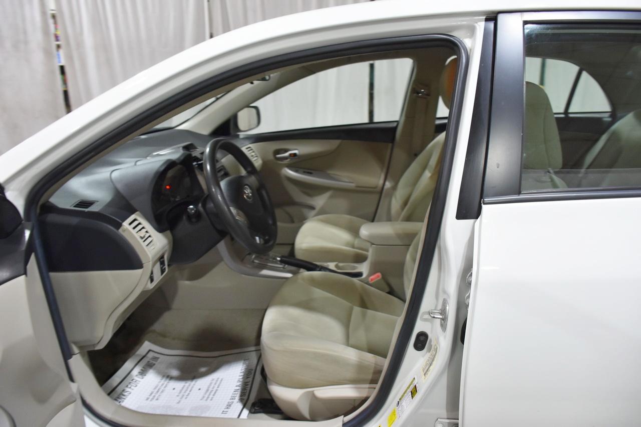 Toyota Corolla S 2012