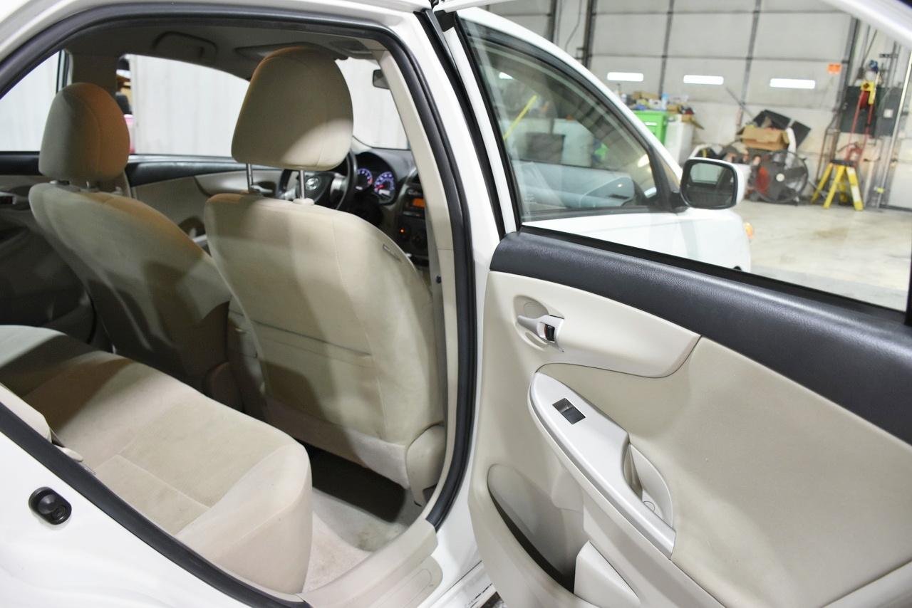 Toyota Corolla S 2012