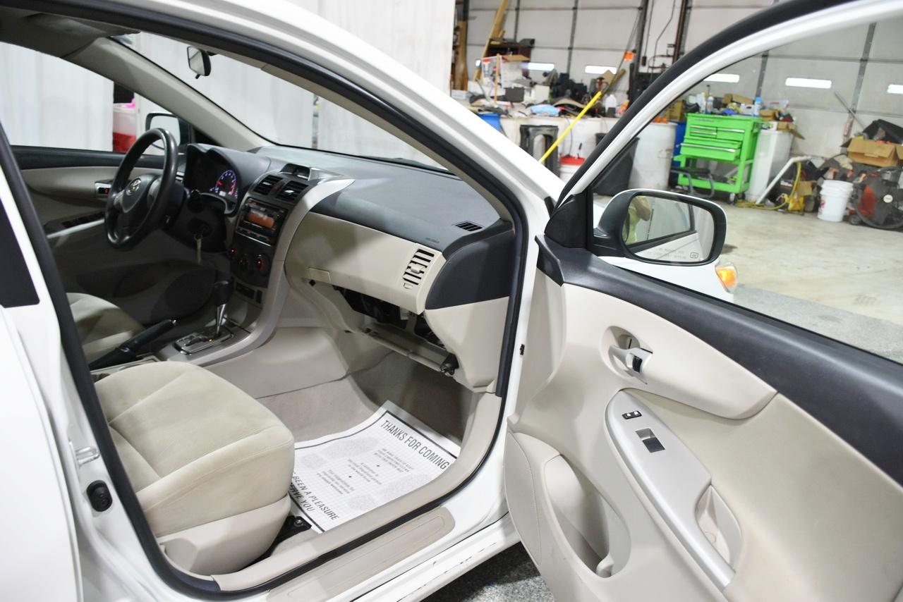 Toyota Corolla S 2012