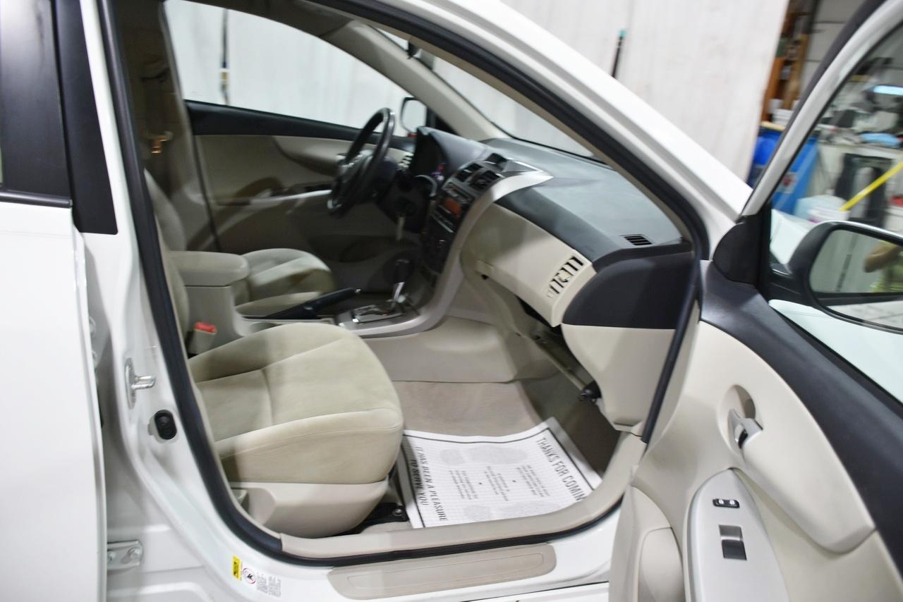 Toyota Corolla S 2012