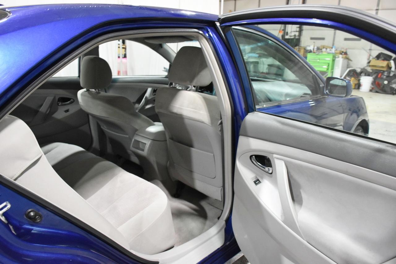 Toyota Camry SE 4D Sedan 2010
