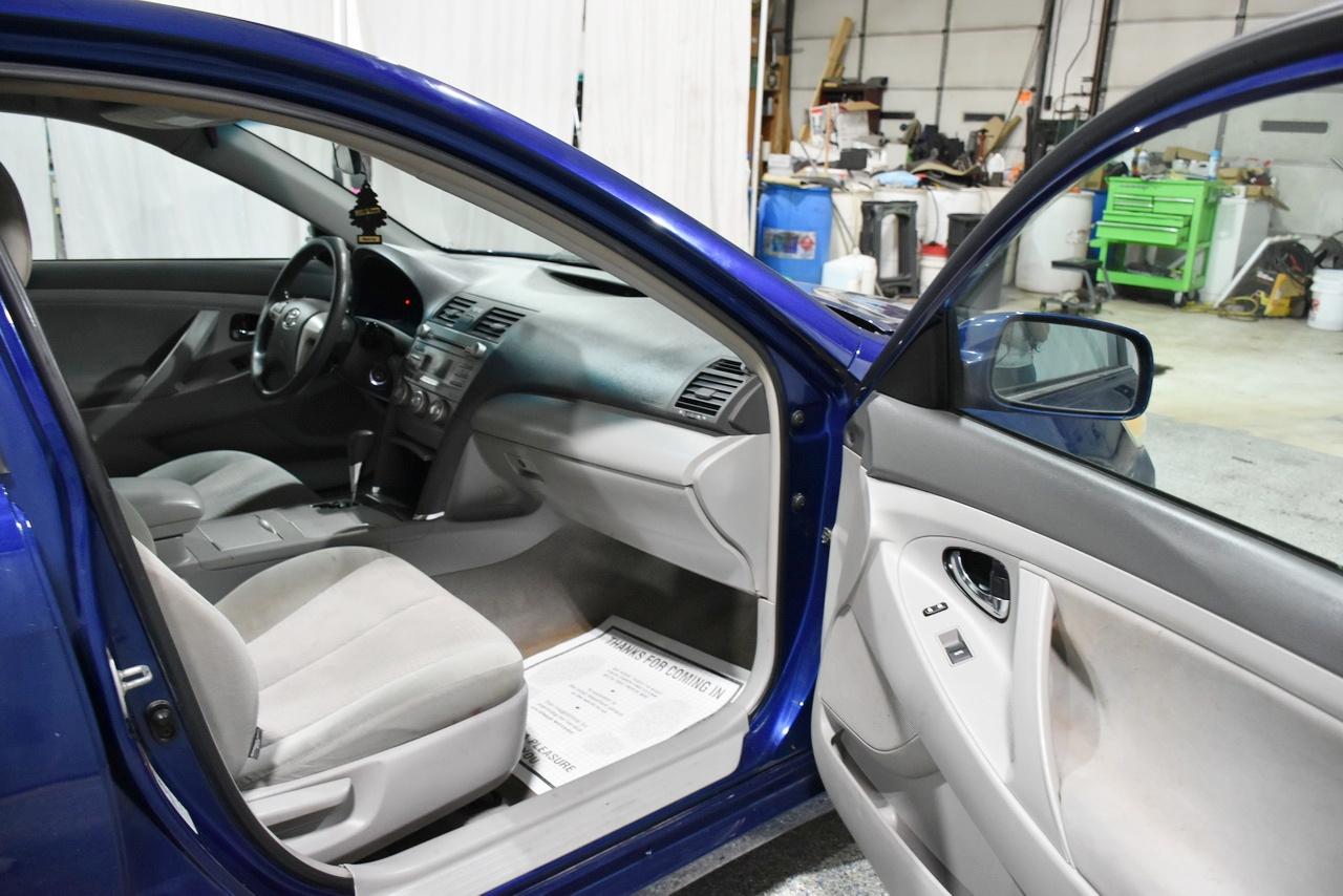 Toyota Camry SE 4D Sedan 2010