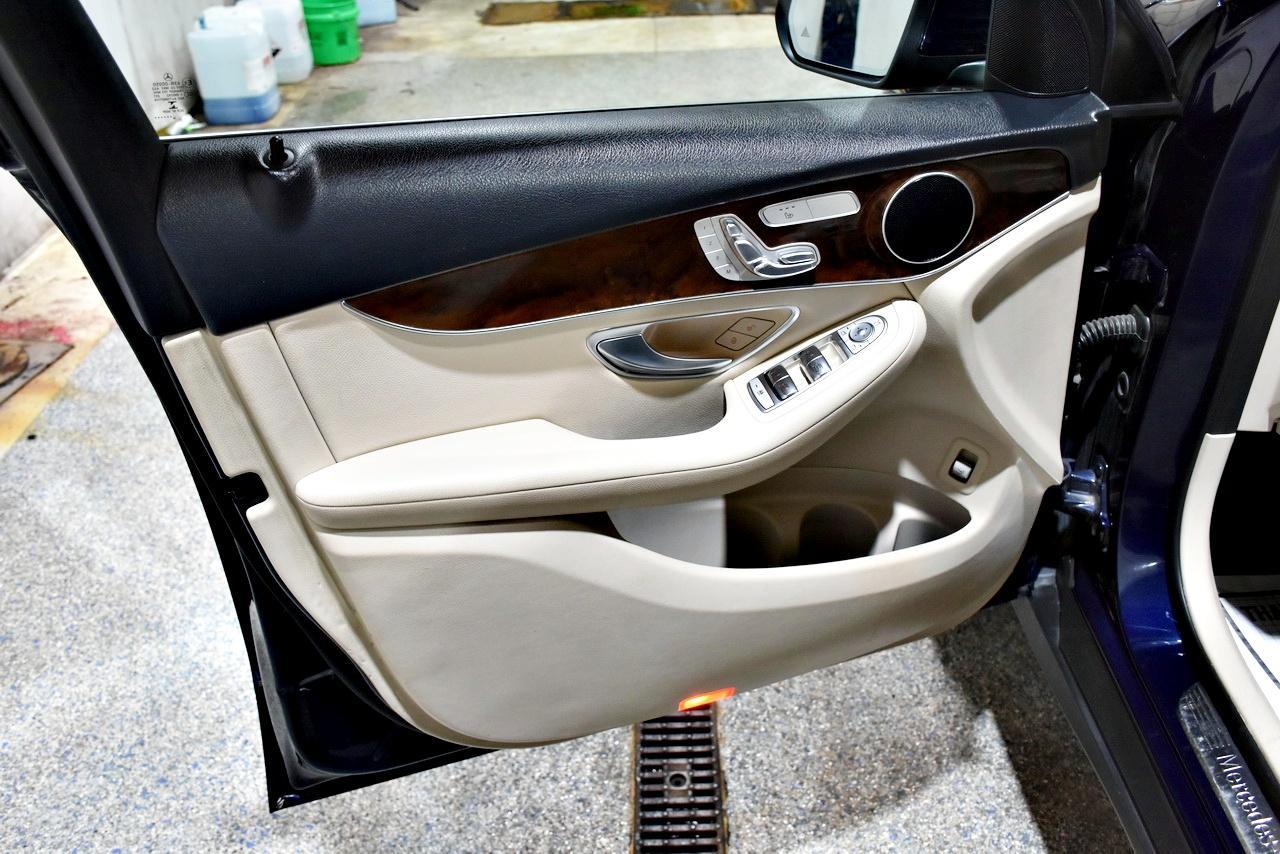 Mercedes-Benz GLC-Class GLC300 4MATIC 2019