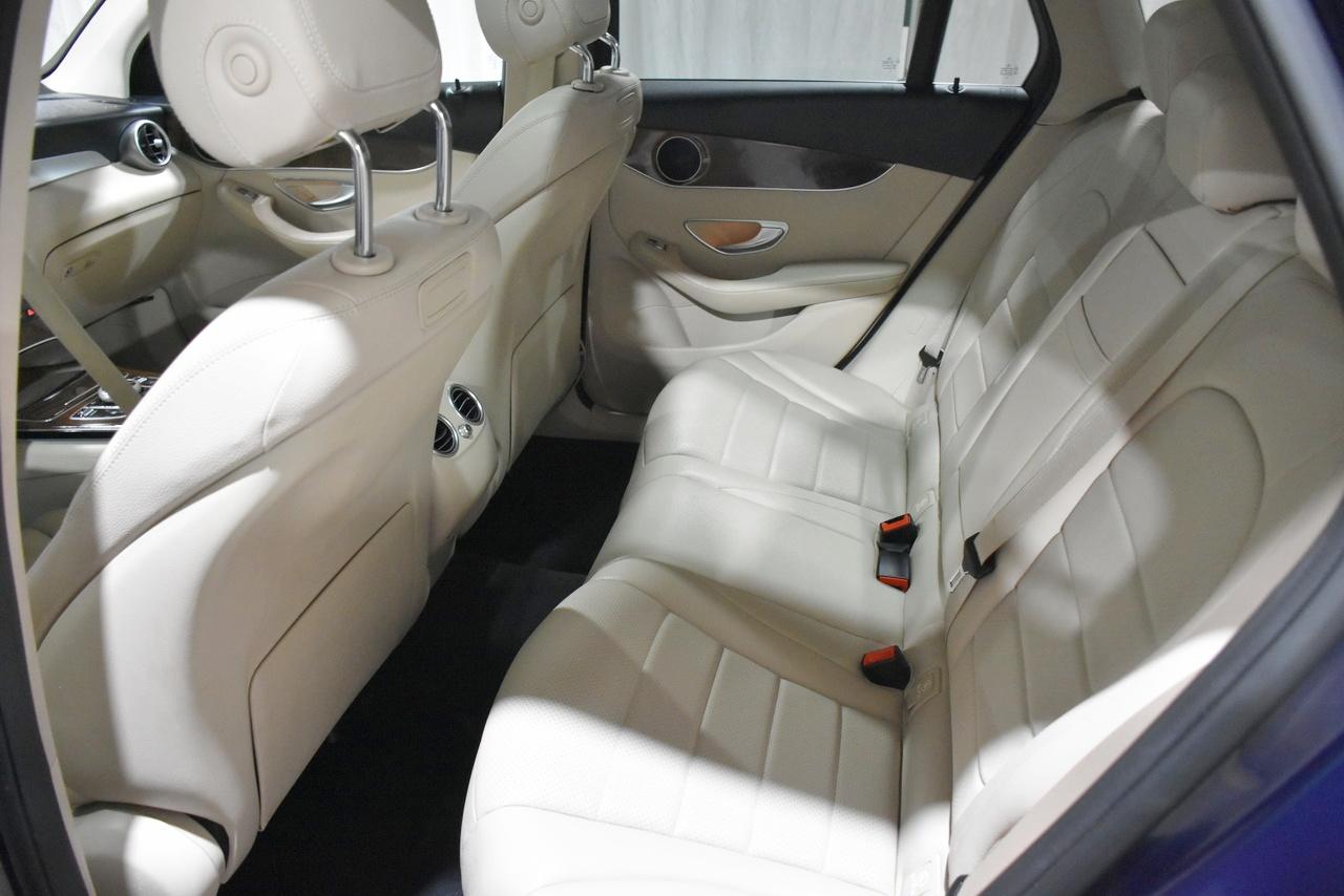 Mercedes-Benz GLC-Class GLC300 4MATIC 2019