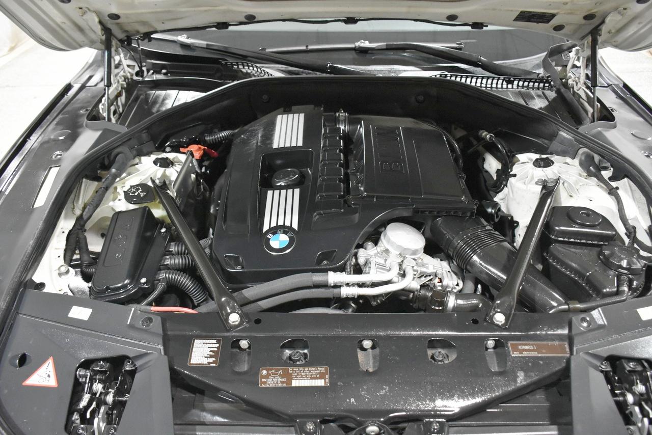 BMW 7-Series 740i 2012