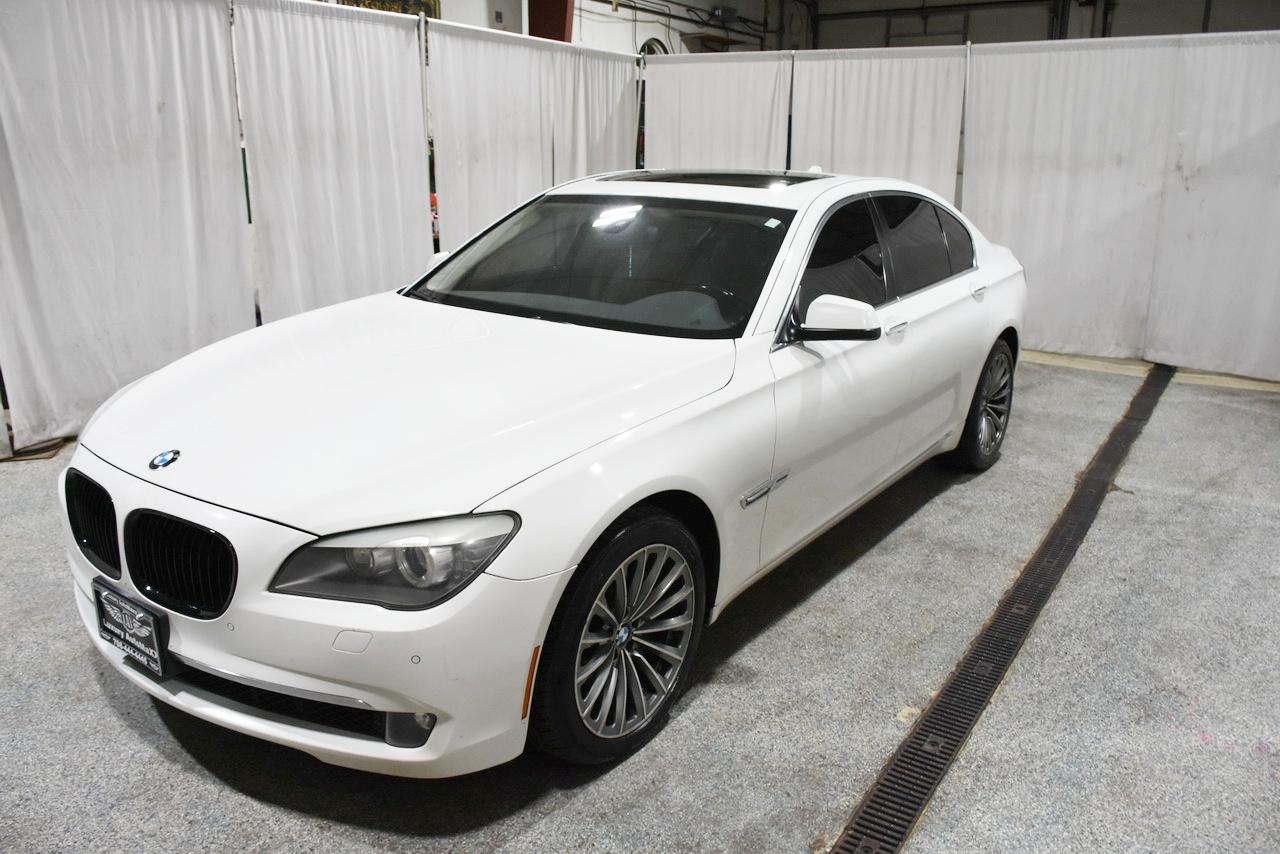 BMW 7-Series 740i 2012