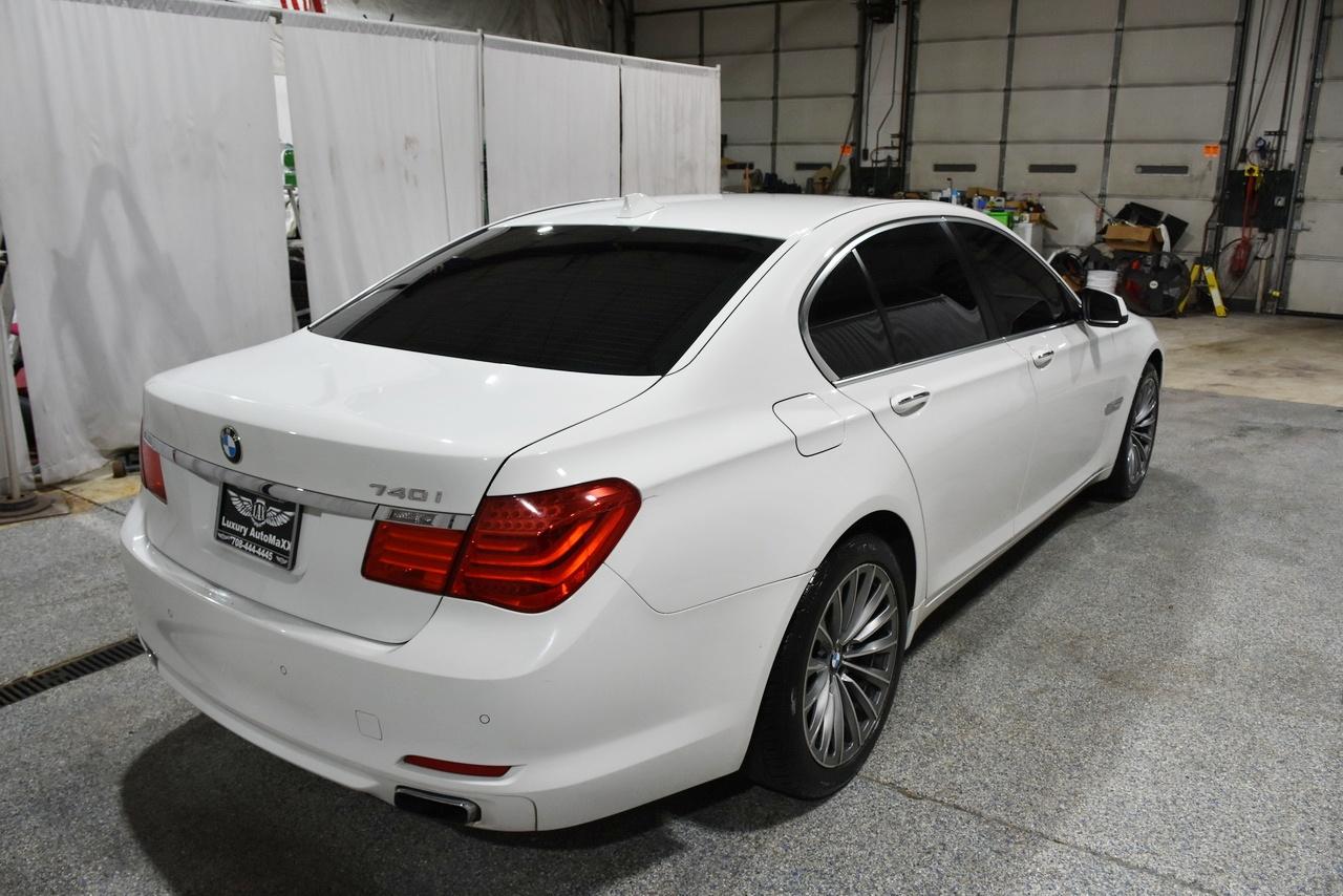 BMW 7-Series 740i 2012