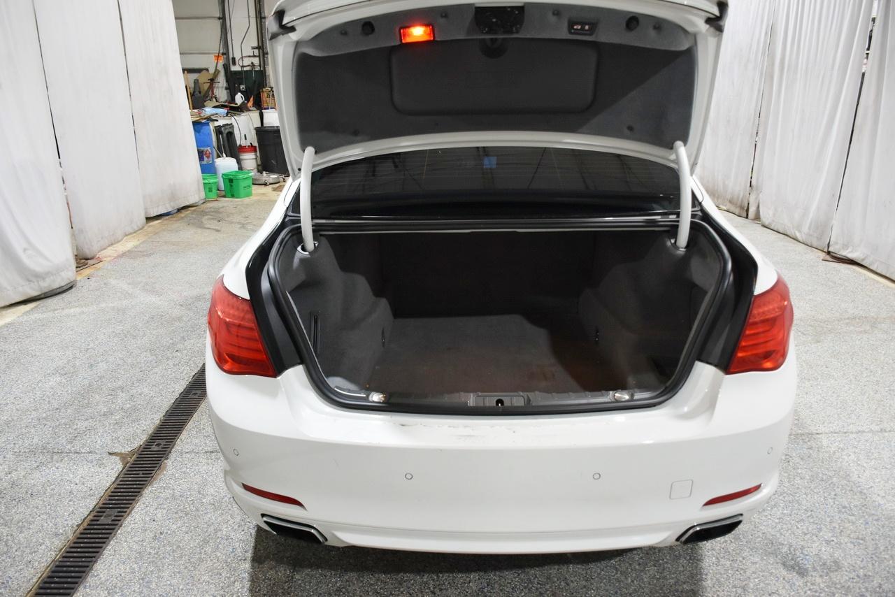 BMW 7-Series 740i 2012