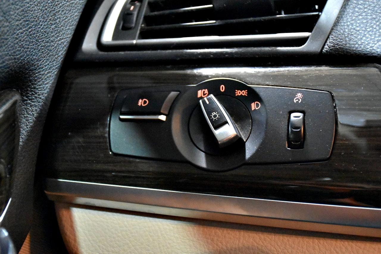 BMW 7-Series 740i 2012