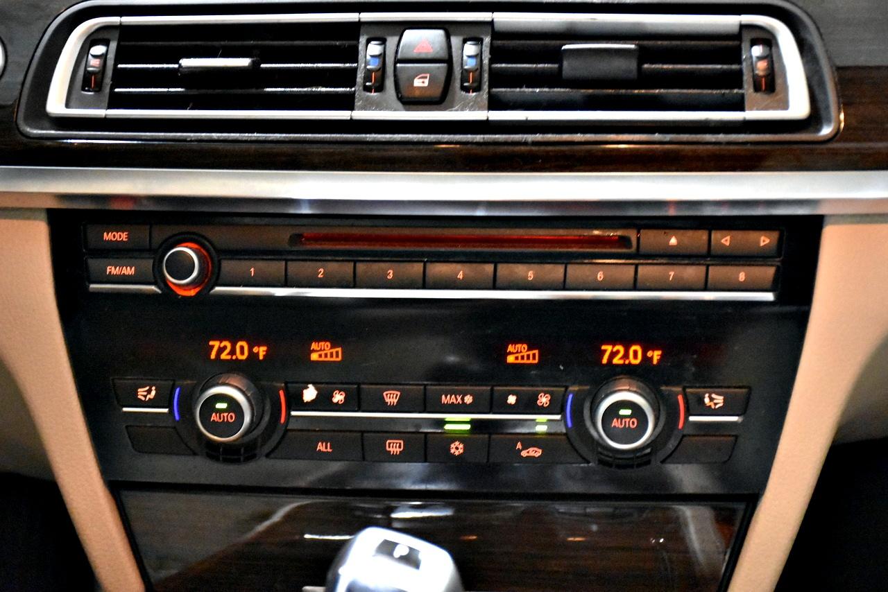 BMW 7-Series 740i 2012