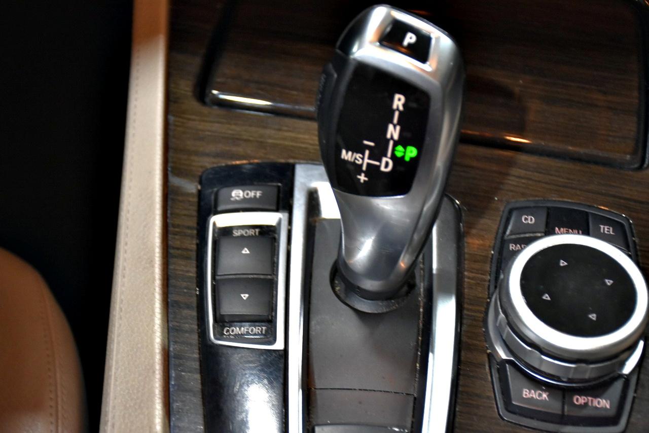 BMW 7-Series 740i 2012