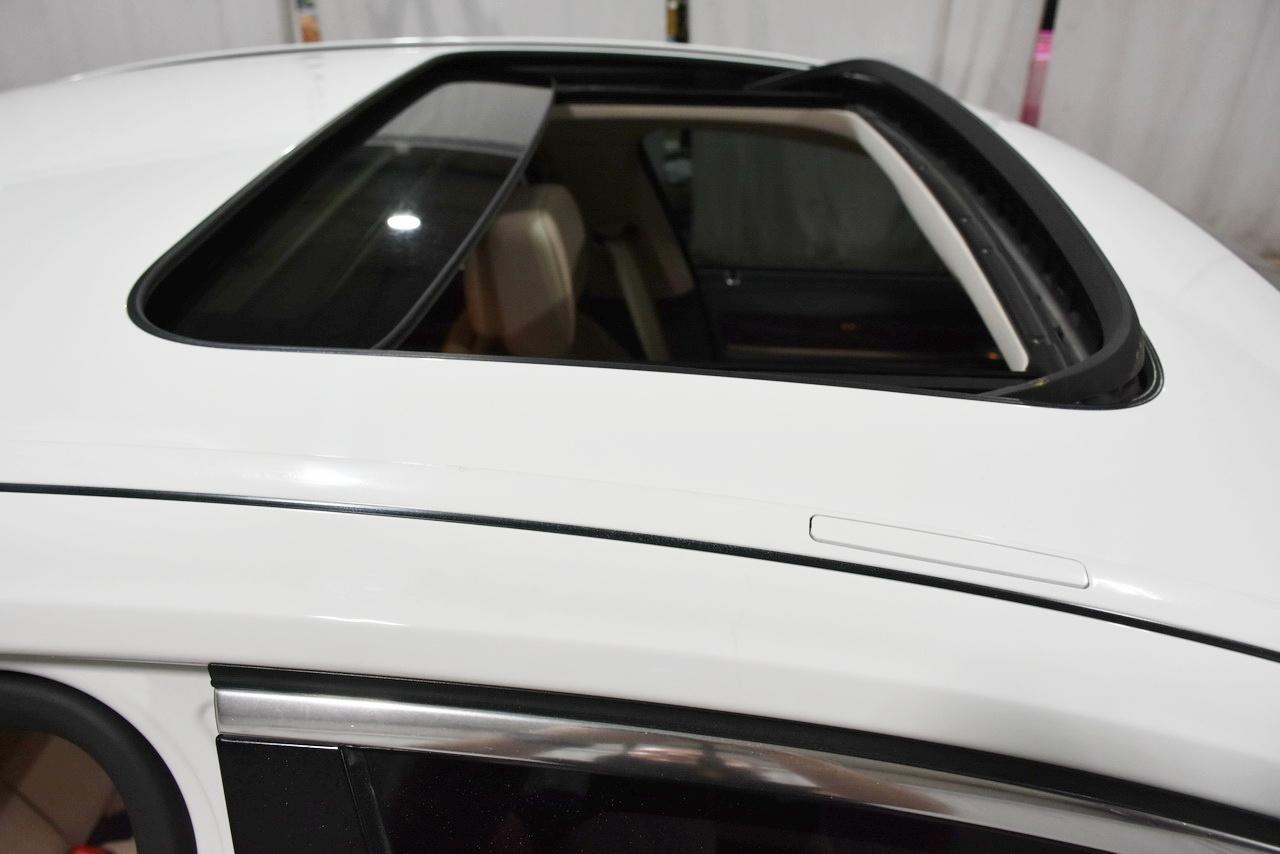 BMW 7-Series 740i 2012