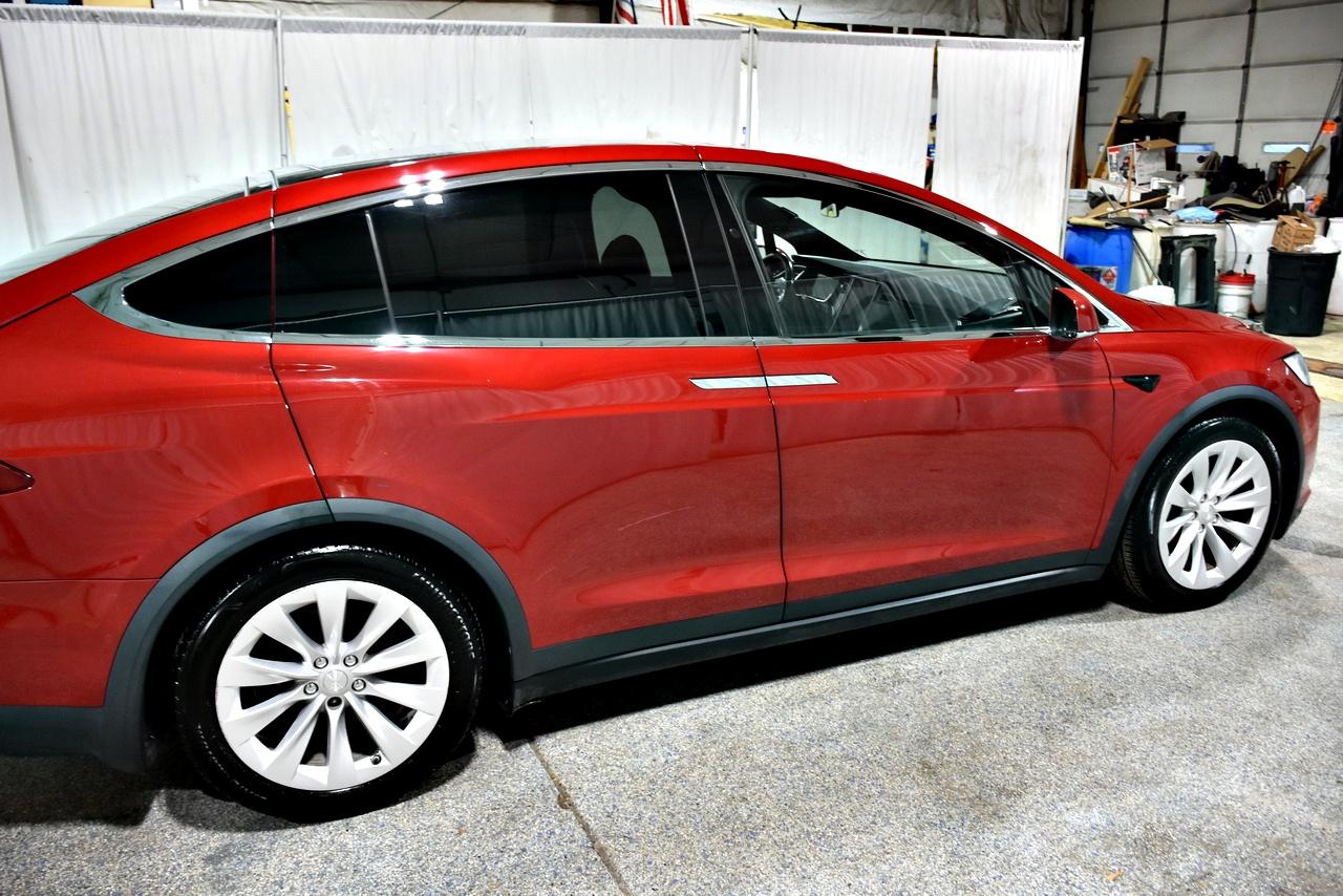 Tesla Model X 90D 2017