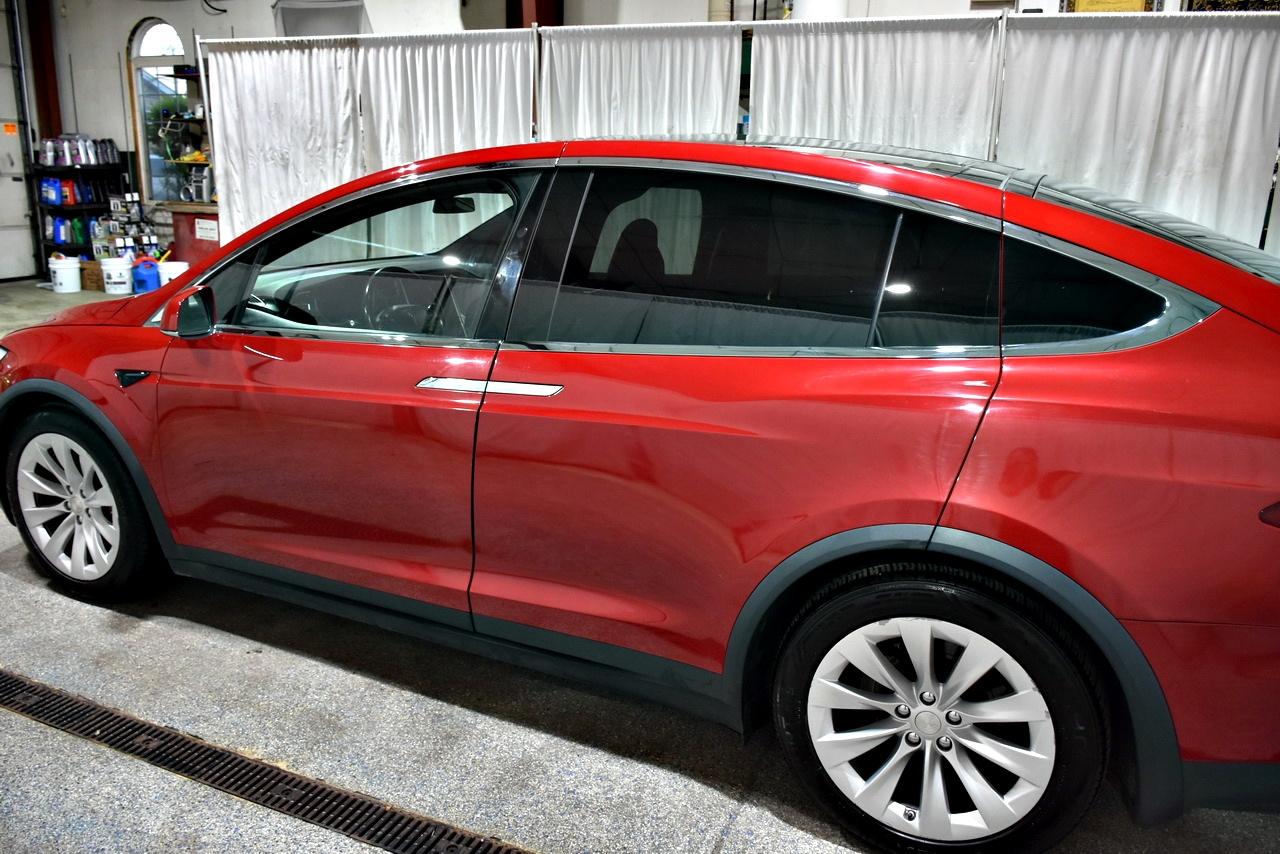 Tesla Model X 90D 2017