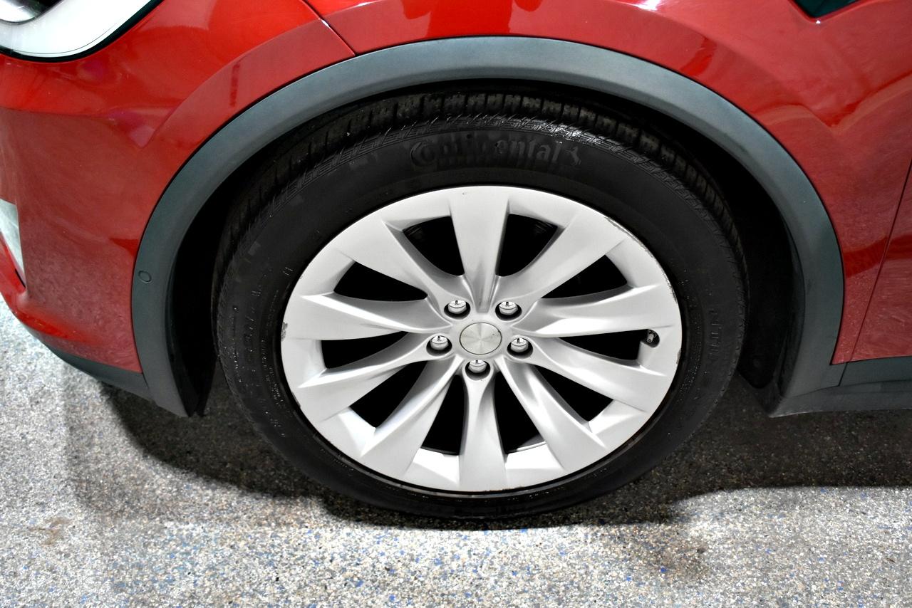 Tesla Model X 90D 2017