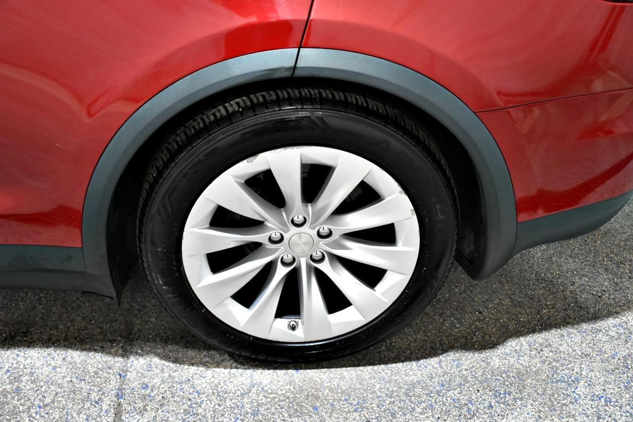 Tesla Model X 90D 2017
