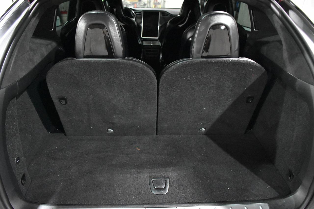 Tesla Model X 90D 2017
