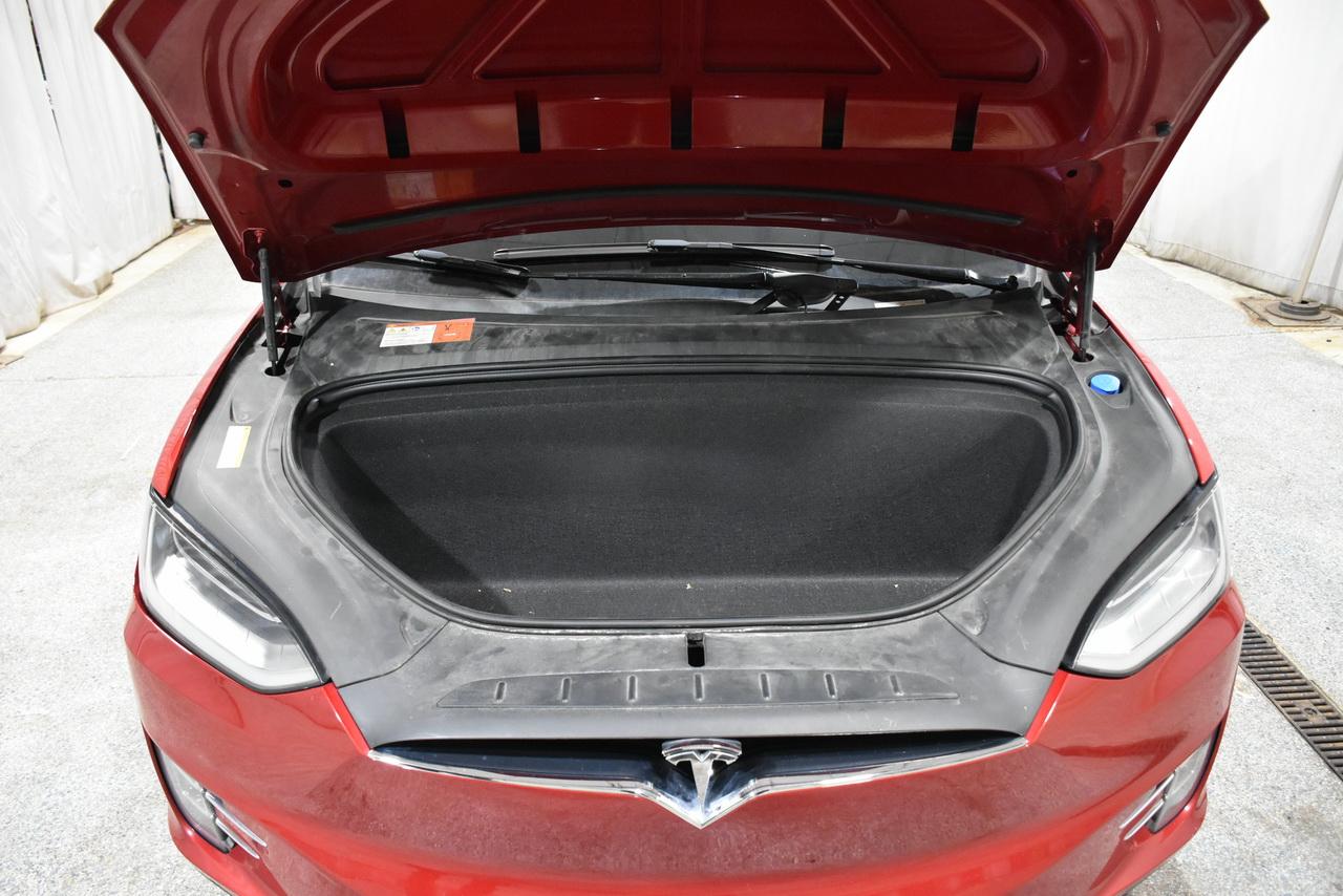 Tesla Model X 90D 2017