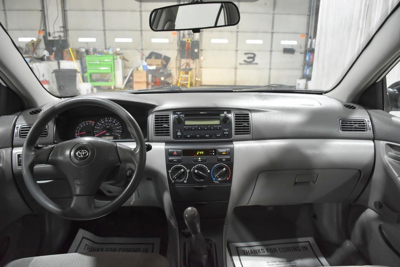 Toyota Corolla CE 2008